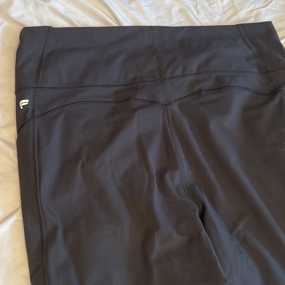 Fabletics - Picture 7 of 8